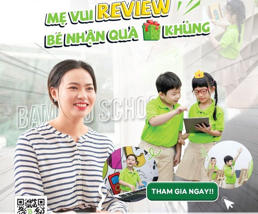 Mẹ review - bé nhận quà
