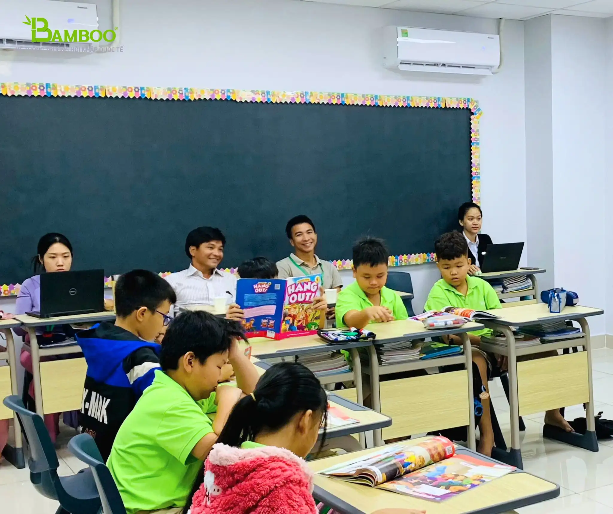 Giúp trẻ mạnh dạn hơn là một quá trình cần sự kiên nhẫn và đồng hành của cả gia đình lẫn nhà trường