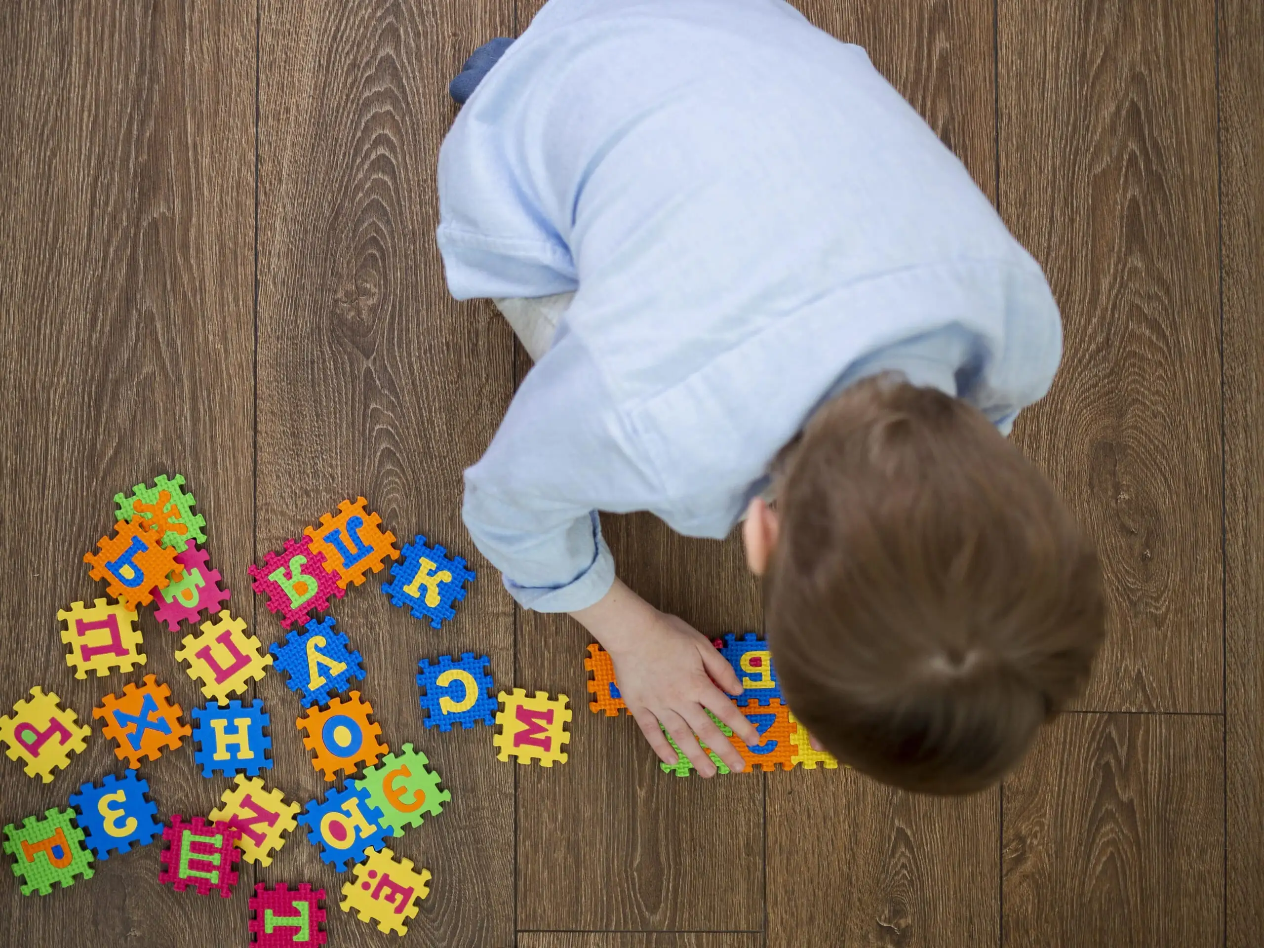 Tìm hiểu các liệu pháp hỗ trợ khi có dấu hiệu tự kỷ ở trẻ