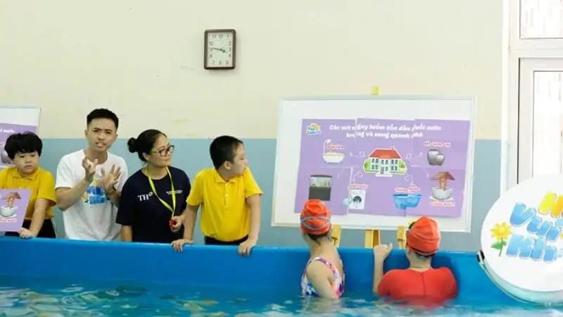 Lưu Ý An Toàn Khi Dạy Bơi Cho Trẻ