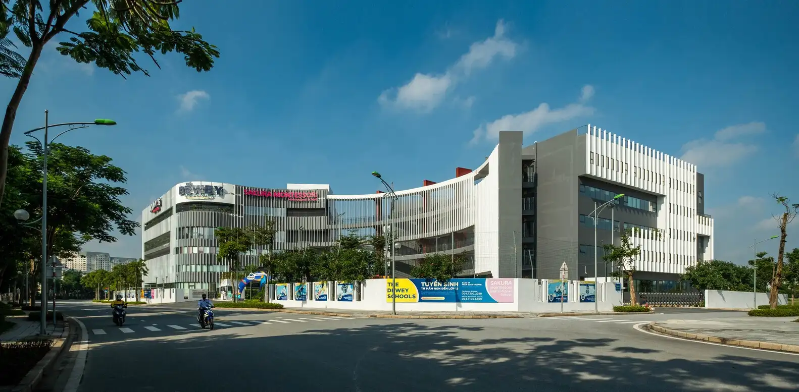Trường Phổ thông Dewey (The Dewey Schools)