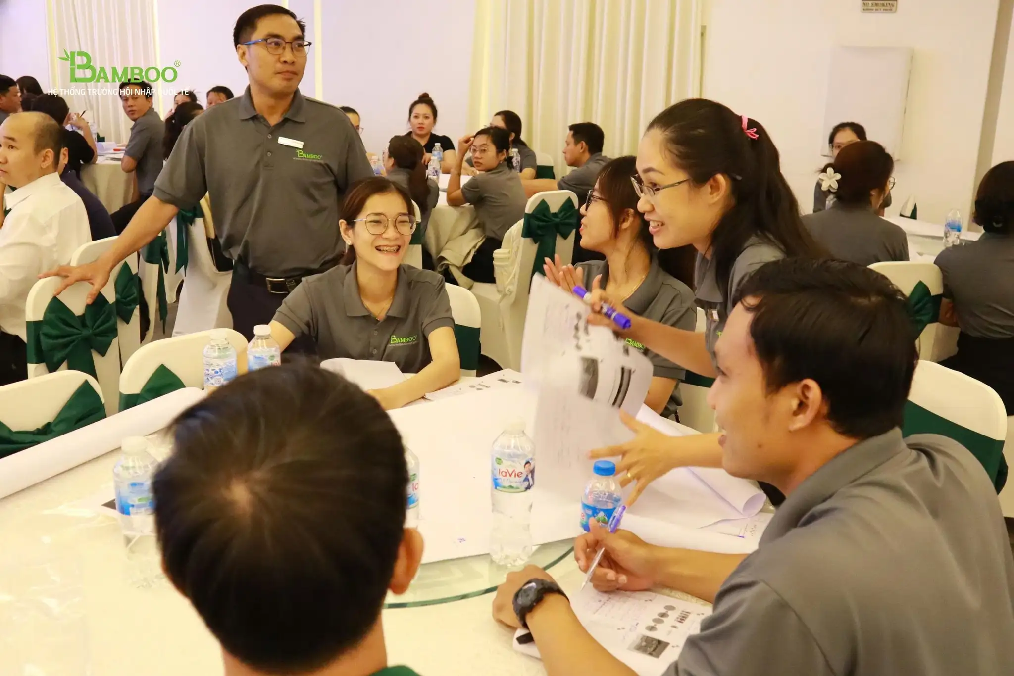 Chọn đúng trường đào tạo ngành logistics sẽ giúp học sinh, sinh viên được trang bị kiến thức bài bản, kỹ năng thực tế