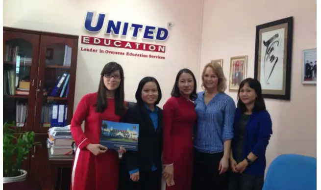 United Education - Trung Tâm Tư Vấn Du Học TPHCM Uy Tín