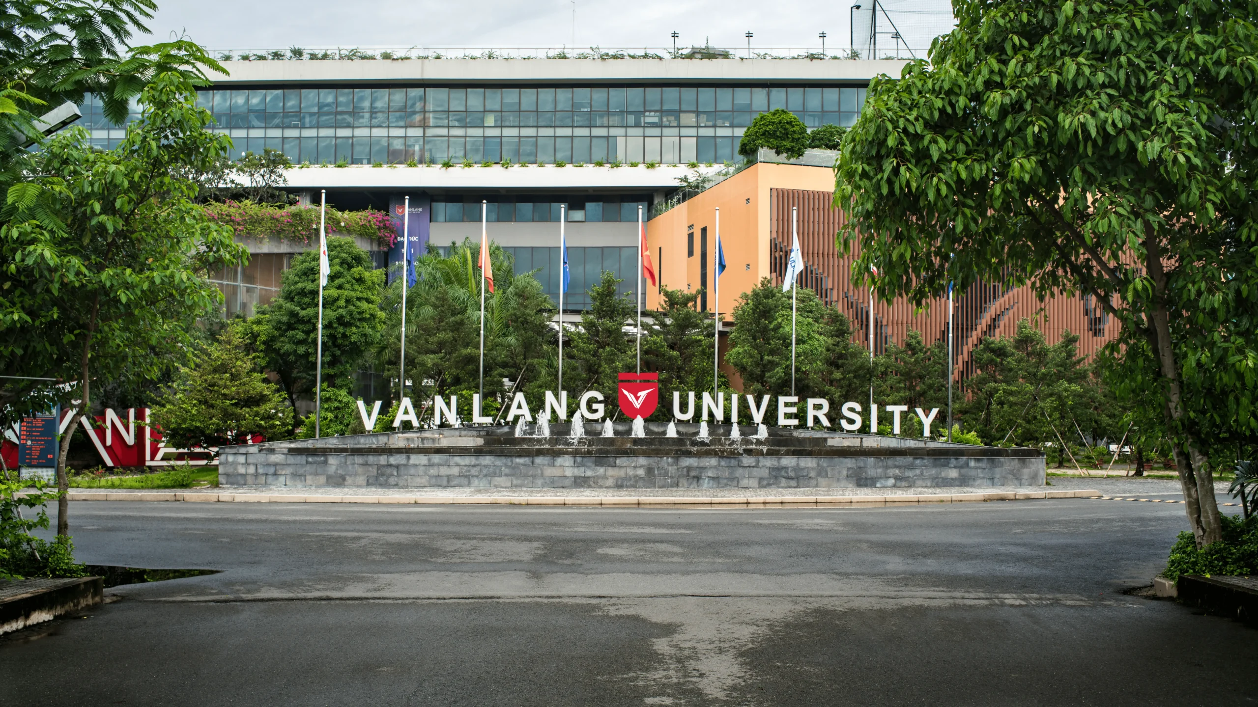 Đại học Văn Lang
