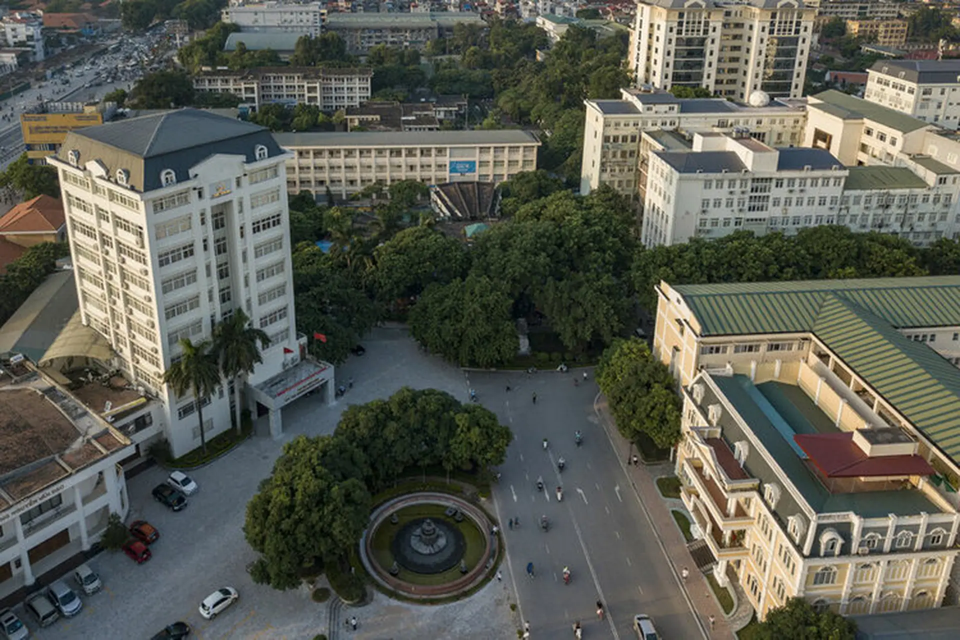 Đại Học Quốc Gia Hà Nội - Top Trường Đào Tạo Ngành Du Lịch