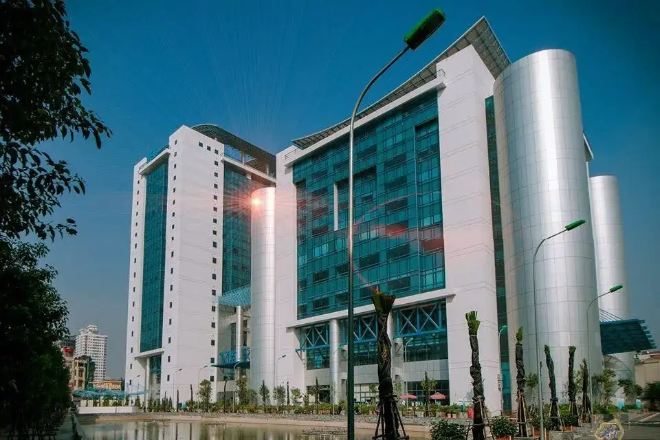 Đại Học Kinh Tế Quốc Dân - Top Trường Đào Tạo Ngành Du Lịch