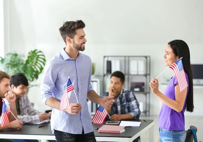 Hạn Chế Rủi Ro Lừa Đảo Và Giấy Tờ Giả