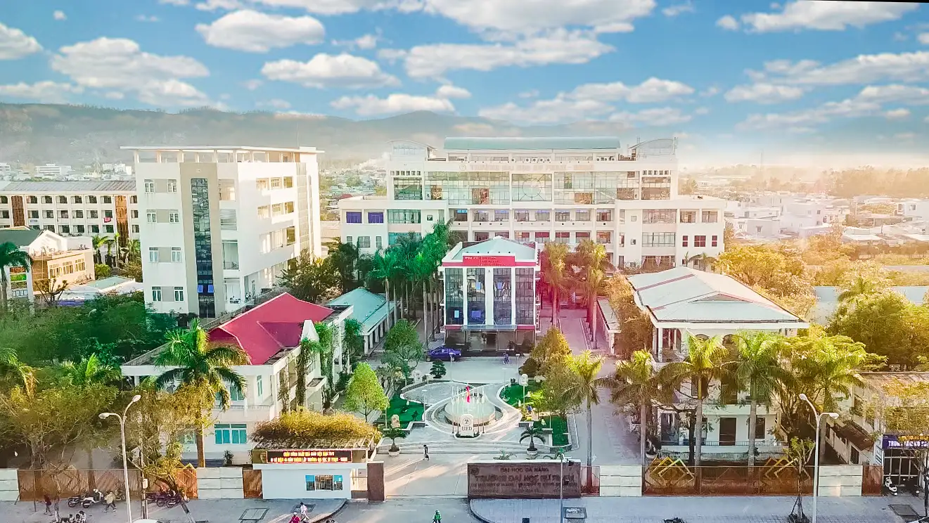 Trường Đào Tạo Ngành Sư Phạm Tốt - Đại học Sư phạm Đà Nẵng
