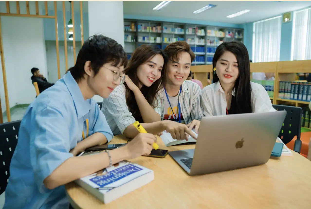 Chương Trình Học Ngành Ngôn Ngữ Anh