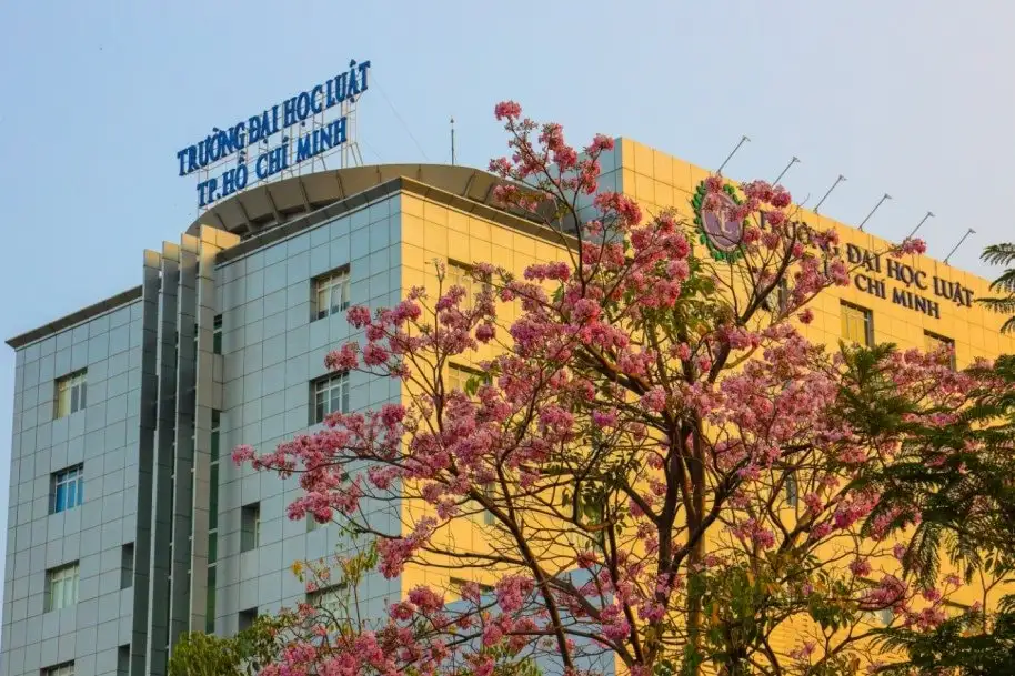 Đại học Luật - Trường Đào Tạo Ngành Luật Kinh Tế Nổi Bật TPHCM