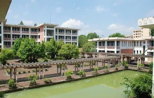 Đại học Ngoại ngữ – Đại học Quốc gia Hà Nội - Trường Đào Tạo Ngành Sư Phạm Tiếng Anh Chất Lượng